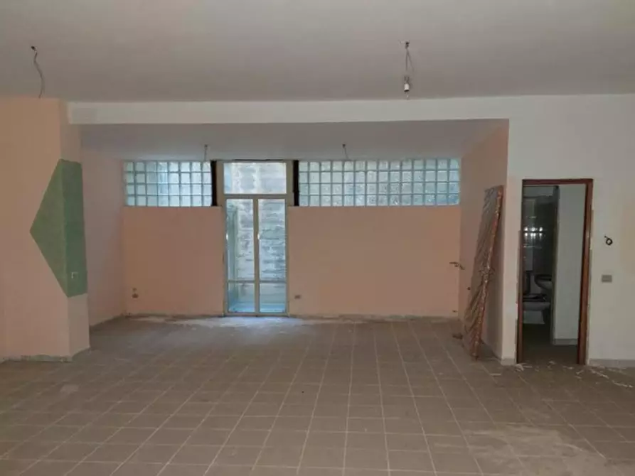 Immagine 17 di Magazzino in vendita  in Via Regabulto, N. snc a Enna