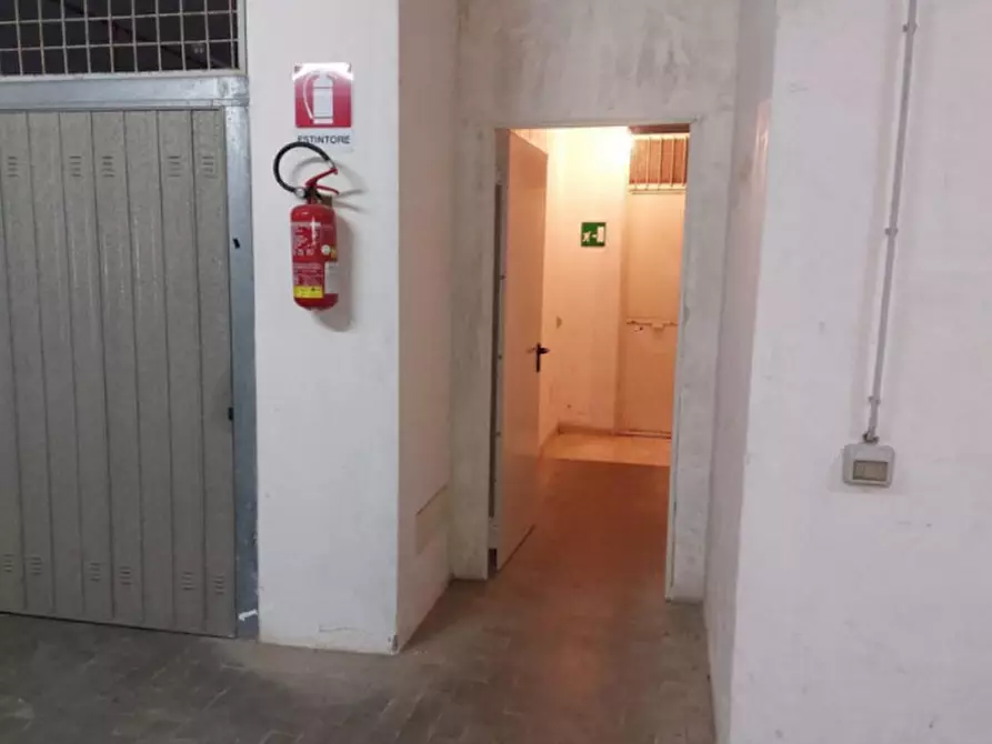 Immagine 6 di Posto auto in vendita  in Via Regabulto, N. snc a Enna