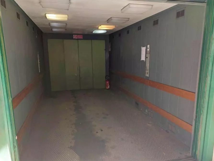 Immagine 8 di Posto auto in vendita  in Via Regabulto, N. snc a Enna