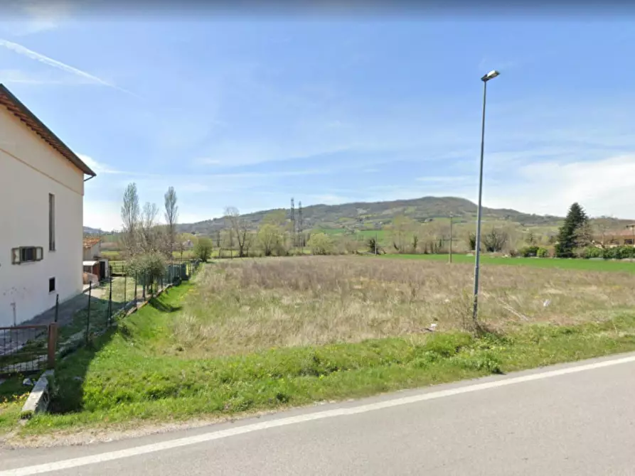 Immagine 5 di Terreno in vendita  in SP 241 (Località Fontivole), N. snc a Gualdo Tadino