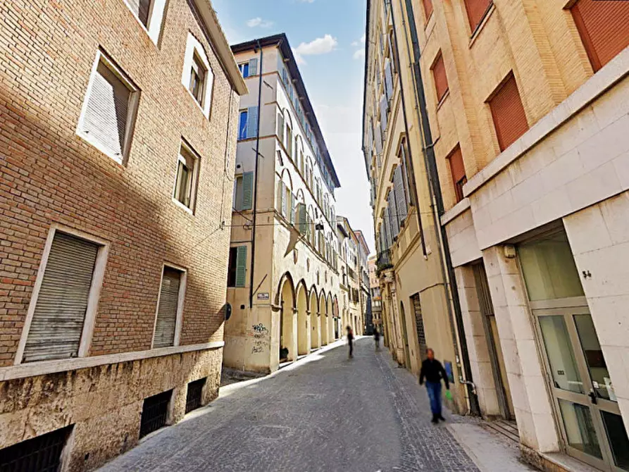 Immagine 4 di Ufficio in vendita  in VIA DELLA CATENA, N. 13 a Ancona