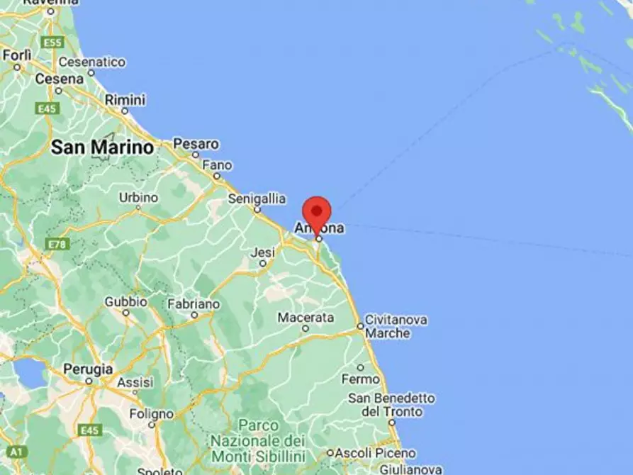 Immagine 8 di Ufficio in vendita  in VIA DELLA CATENA, N. 13 a Ancona