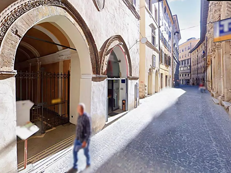 Immagine 3 di Appartamento in vendita  in VIA DELLA LOGGIA, N. 5 a Ancona