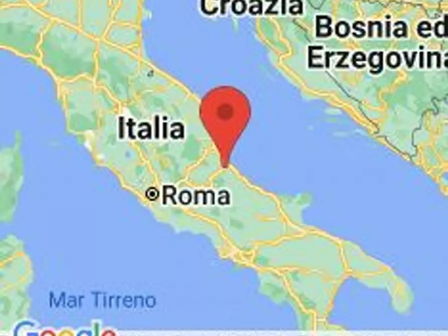 Immagine 9 di Magazzino in vendita  in Via Fortunato Bianchini, N. 16 a Chieti