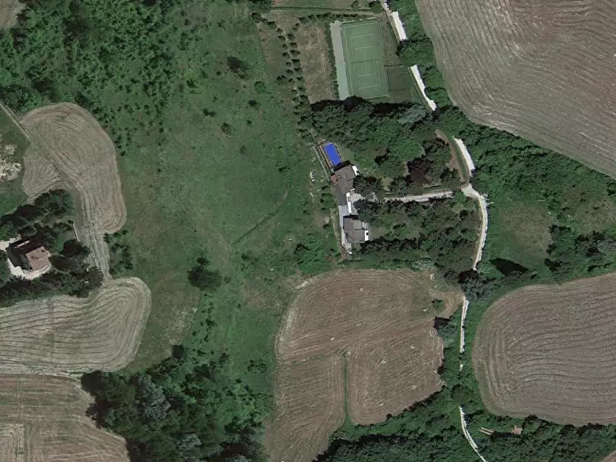 Immagine 4 di Terreno in vendita  in Località Lago villagrande, N. snc a Pennabilli