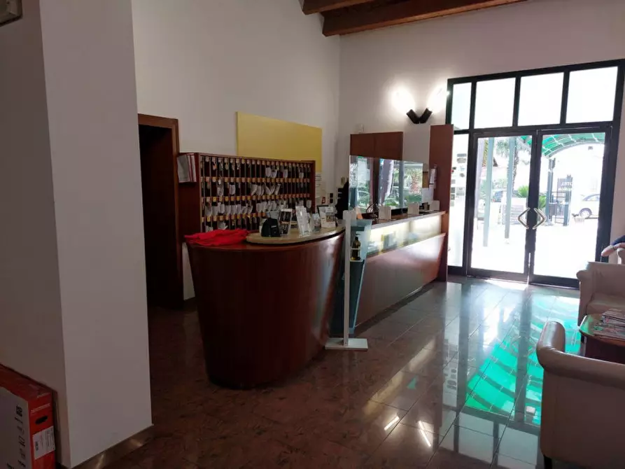 Immagine 10 di Hotel in vendita  in Contrada Bosco Rotondo, N. snc a Vittoria