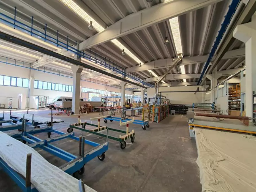 Immagine 8 di Capannone industriale in vendita  in località Sarrottino, N. snc a Tiriolo