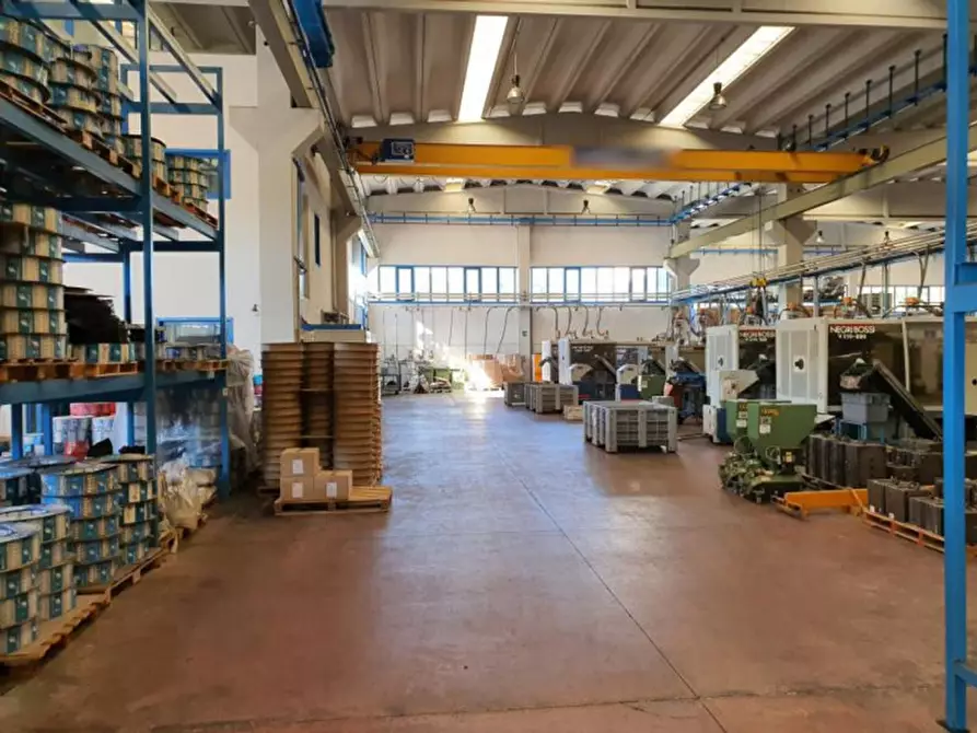 Immagine 9 di Capannone industriale in vendita  in località Sarrottino, N. snc a Tiriolo