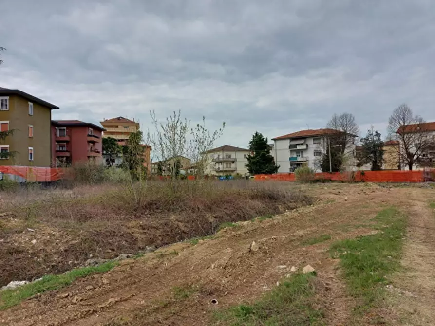 Immagine 7 di Terreno in vendita  in Viale Camisano, N. 103 a Vicenza