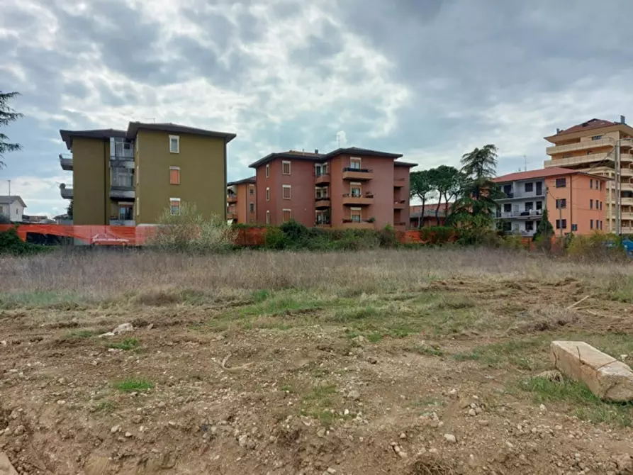 Immagine 14 di Terreno in vendita  in Viale Camisano, N. 103 a Vicenza