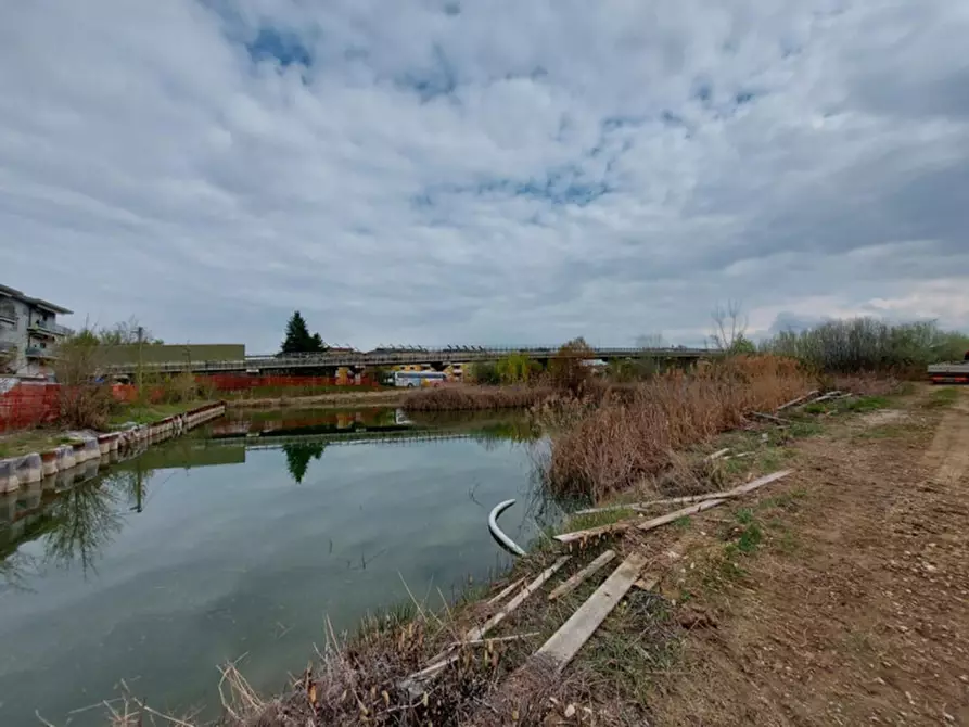 Immagine 15 di Terreno in vendita  in Viale Camisano, N. 103 a Vicenza