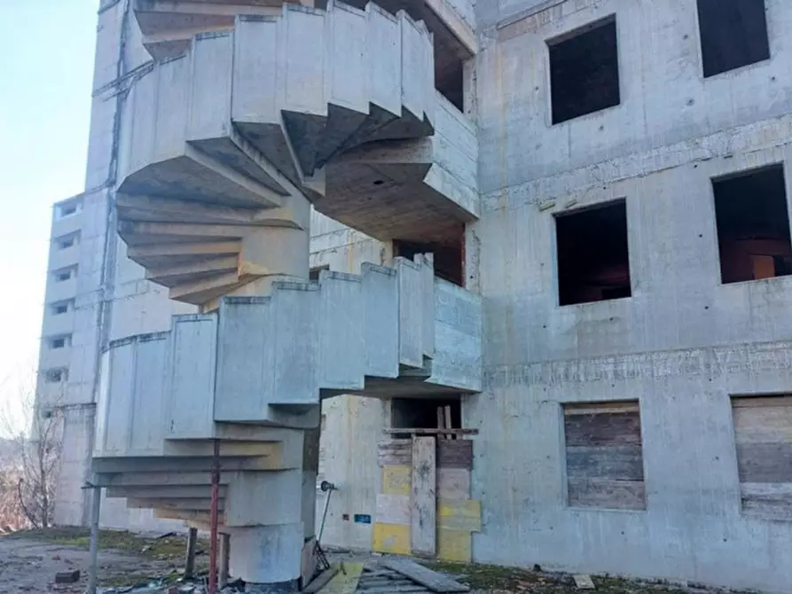 Immagine 1 di Terreno in vendita  in Viale Carlo Alberto dalla Chiesa, N. snc a Valenza