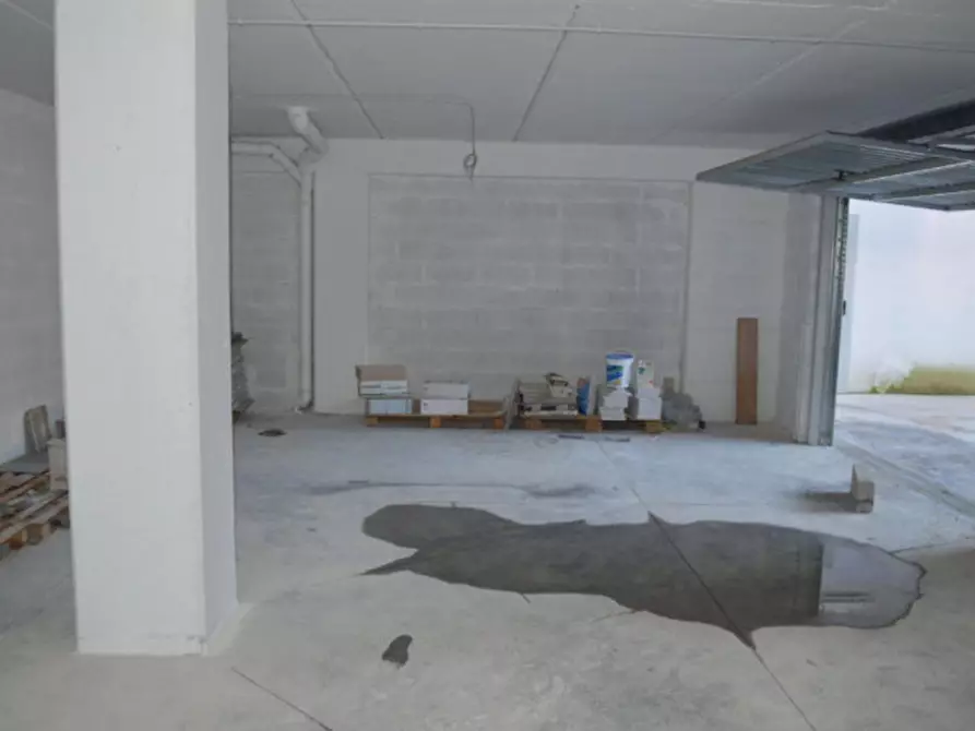 Immagine 1 di Posto auto in vendita  in Via Fabrizio de Andrè a Castelnuovo Berardenga