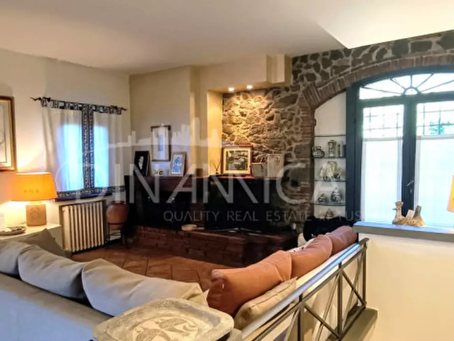 Immagine 11 di Rustico / casale in vendita  in via giovanni XXIII 1 vinci a Vinci