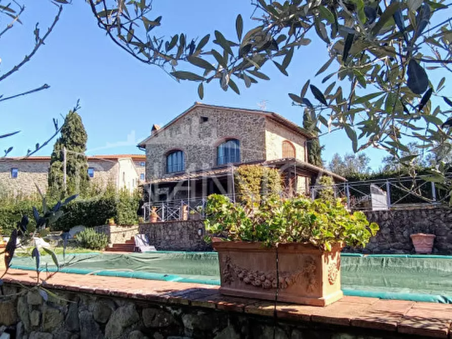 Immagine 42 di Rustico / casale in vendita  in via giovanni XXIII 1 vinci a Vinci