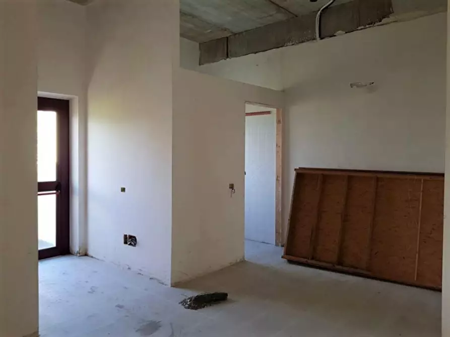 Immagine 6 di Negozio in vendita  in Località Cracaxia, N. snc a San Gavino Monreale