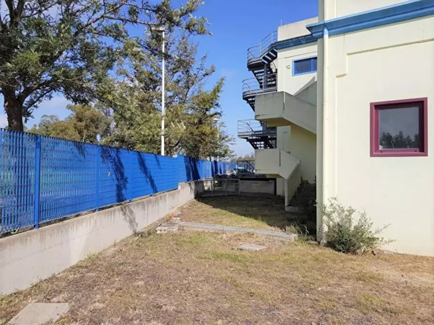 Immagine 13 di Negozio in vendita  in Località Cracaxia, N. snc a San Gavino Monreale