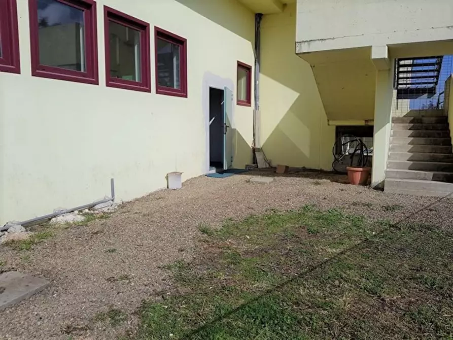 Immagine 16 di Negozio in vendita  in Località Cracaxia, N. snc a San Gavino Monreale