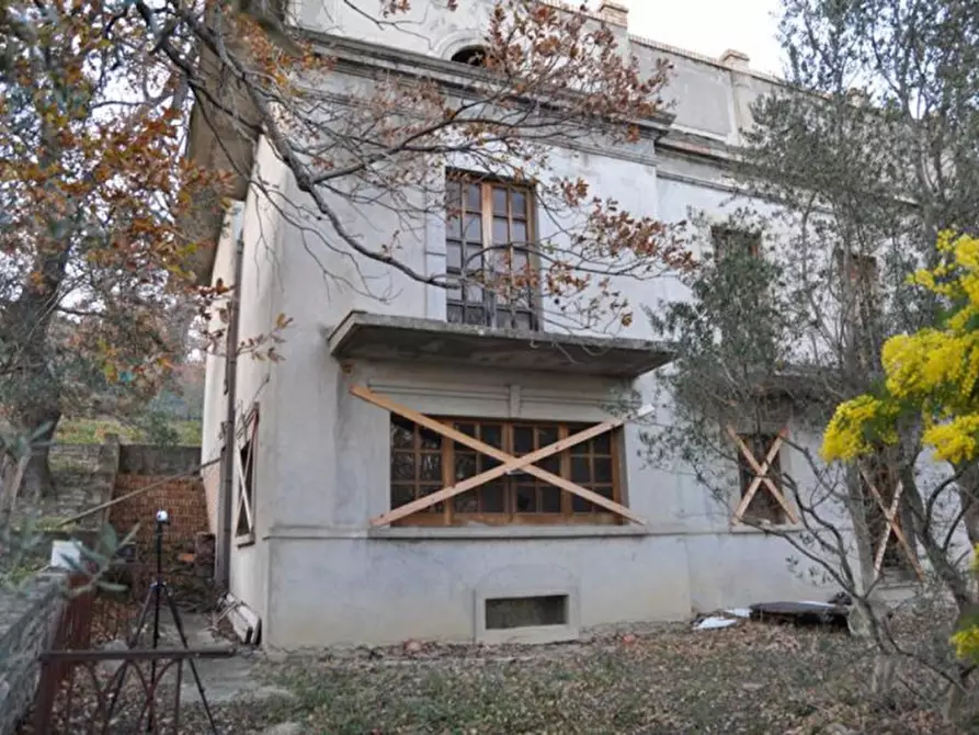 Immagine 1 di Palazzo in vendita  in località San Pietro, N. snc a Biccari