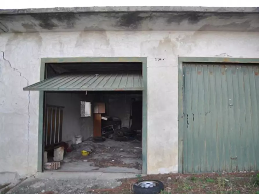 Immagine 7 di Palazzo in vendita  in località San Pietro, N. snc a Biccari