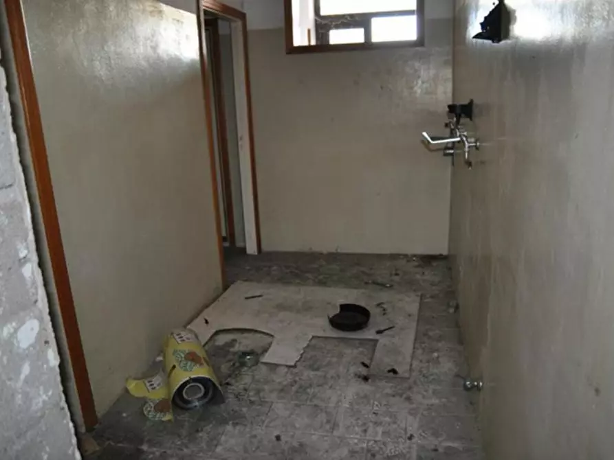 Immagine 9 di Capannone industriale in vendita  in località San Pietro, N. snc a Biccari