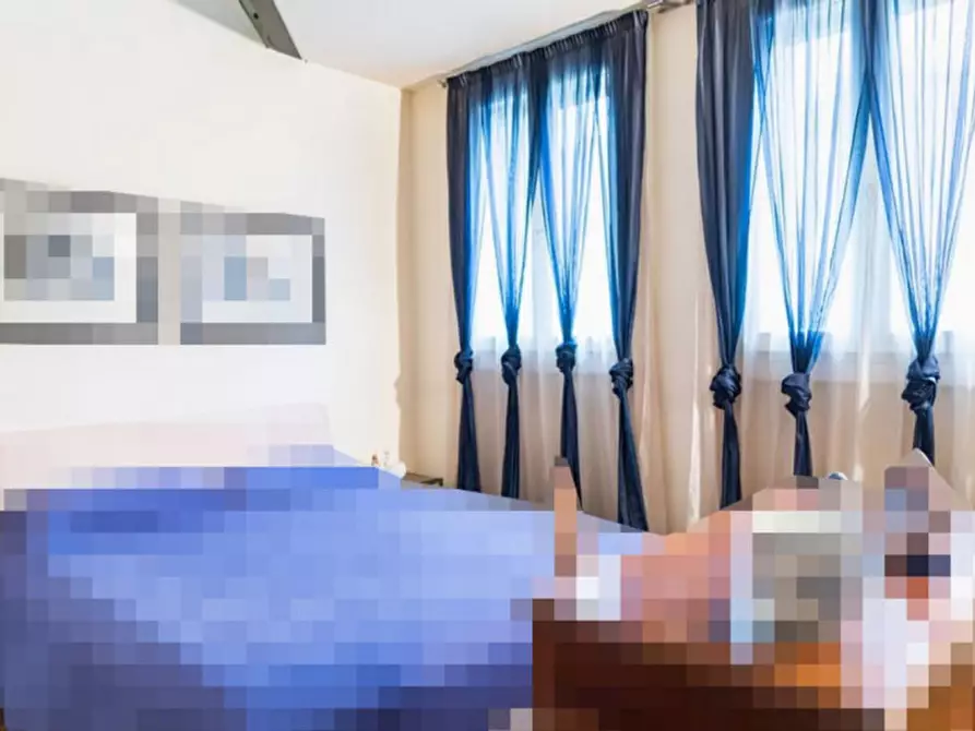 Immagine 10 di Villa in vendita  in Via Vittorio Alfieri, N. 53-55 a Chiampo