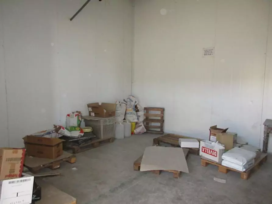 Immagine 20 di Capannone industriale in vendita  in contrada San Giacomo in Corsano, N. snc a Montecalvo Irpino