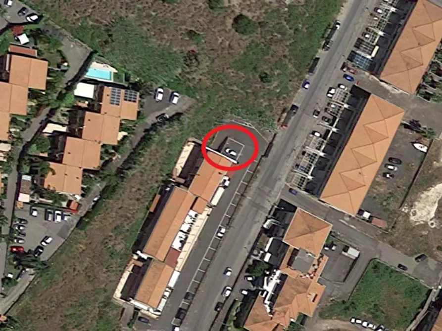 Immagine 12 di Posto auto in vendita  in Via Vampolieri, N. 73 a Aci Catena