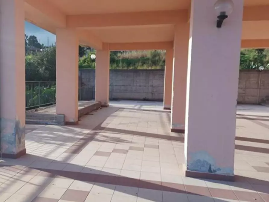 Immagine 2 di Cantina in vendita  in Via Vampolieri, N. 73 a Aci Catena