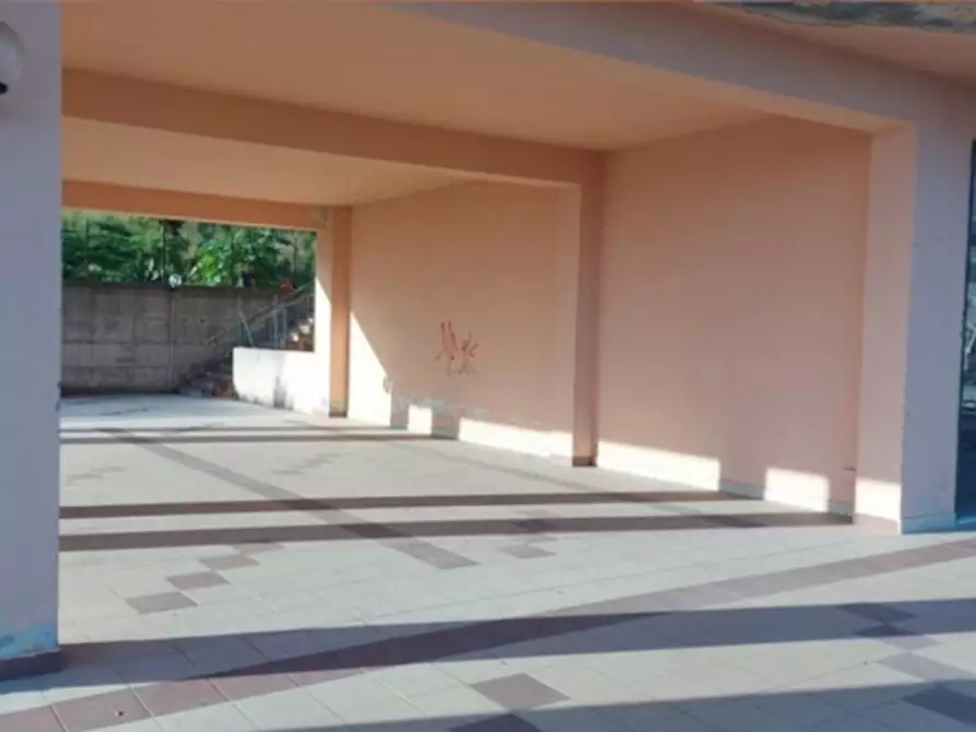 Immagine 3 di Cantina in vendita  in Via Vampolieri, N. 73 a Aci Catena