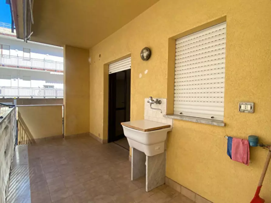 Immagine 27 di Appartamento in vendita  in VIA XXIV MAGGIO a Villabate