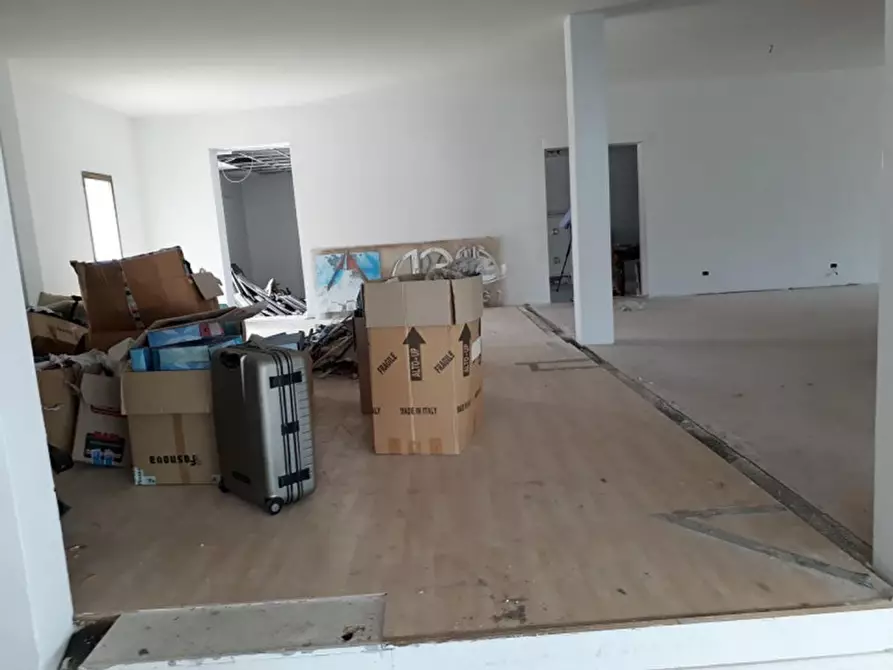 Immagine 5 di Attività commerciale in vendita  in Via Matino, N. snc a Casarano