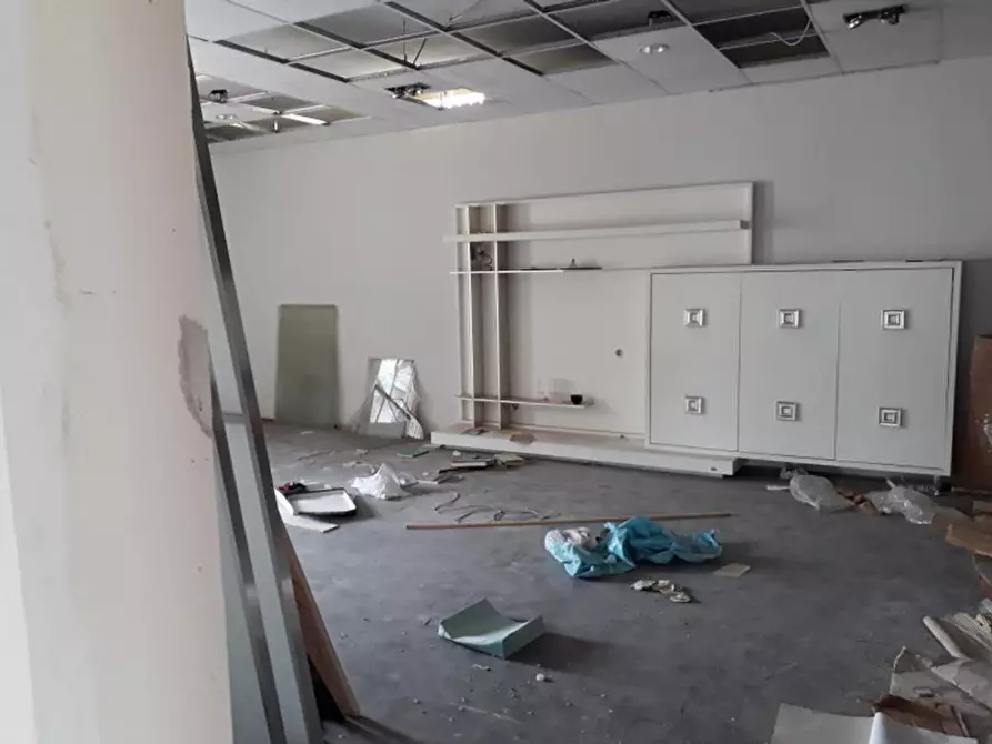 Immagine 6 di Attività commerciale in vendita  in Via Matino, N. snc a Casarano