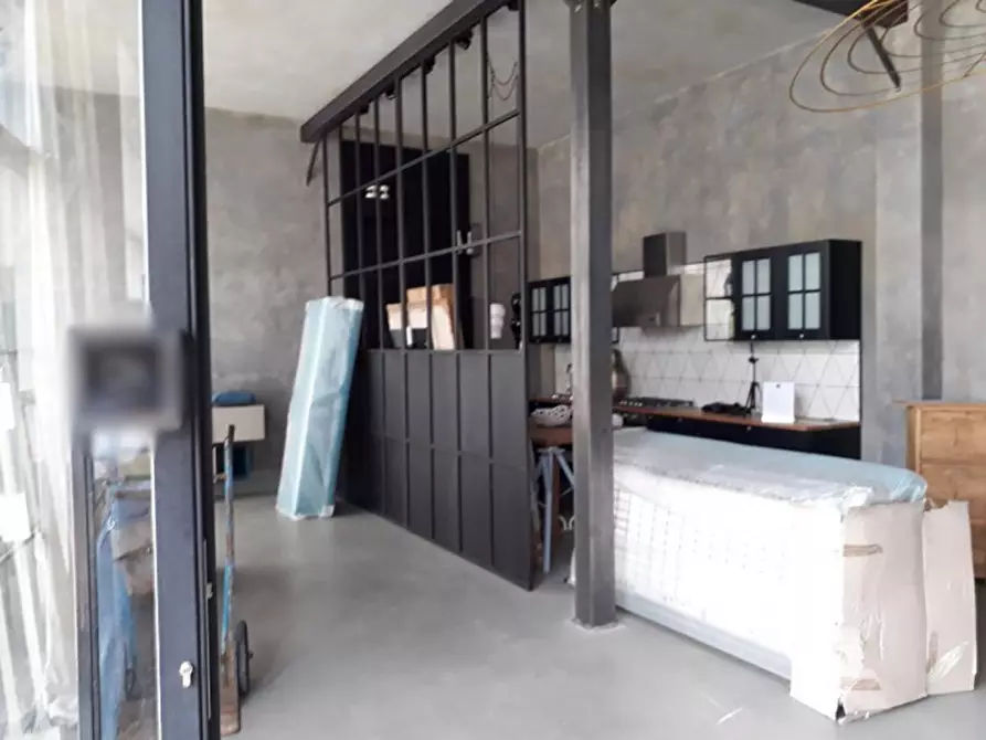 Immagine 28 di Attività commerciale in vendita  in Via Matino, N. snc a Casarano