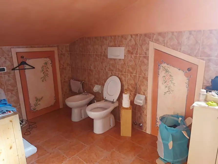 Immagine 5 di Villa in vendita  in via delle Colline, N. 16 a Città Di Castello