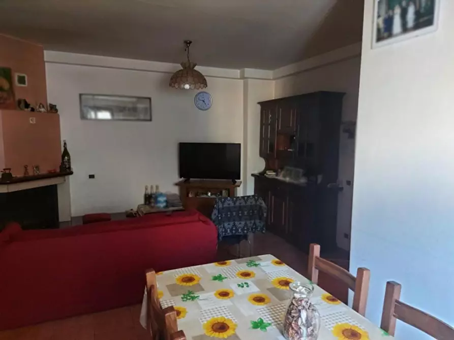 Immagine 14 di Villa in vendita  in via delle Colline, N. 16 a Città Di Castello