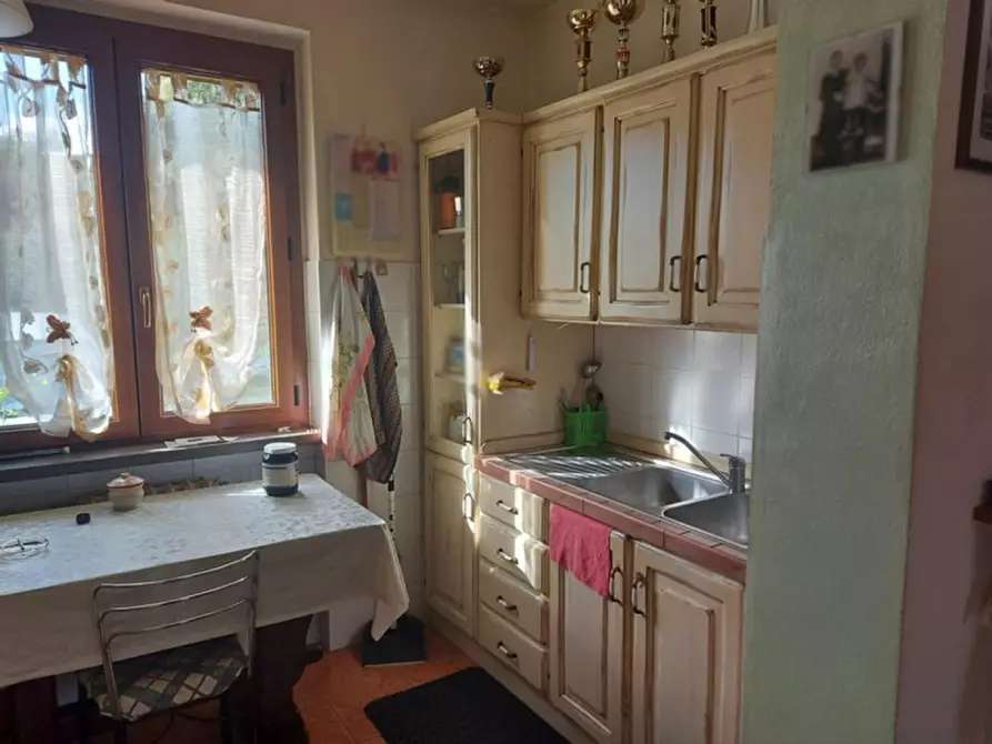 Immagine 26 di Villa in vendita  in via delle Colline, N. 16 a Città Di Castello