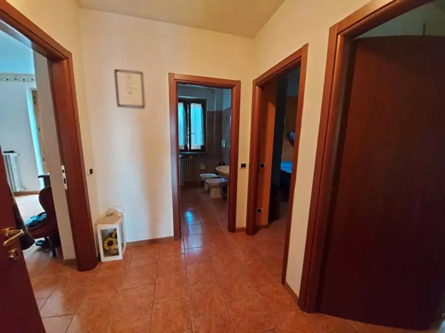 Immagine 28 di Villa in vendita  in via delle Colline, N. 16 a Città Di Castello