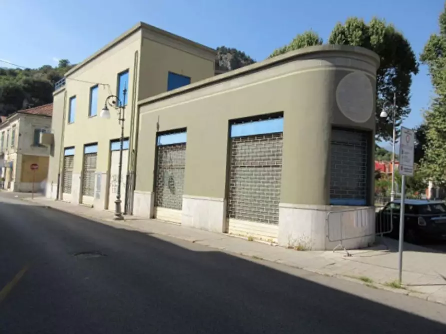 Immagine 3 di Magazzino in vendita  in Via Firmio, N. 1 a Sora