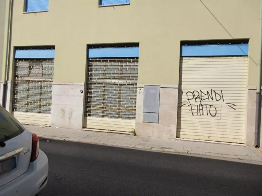 Immagine 5 di Magazzino in vendita  in Via Firmio, N. 1 a Sora