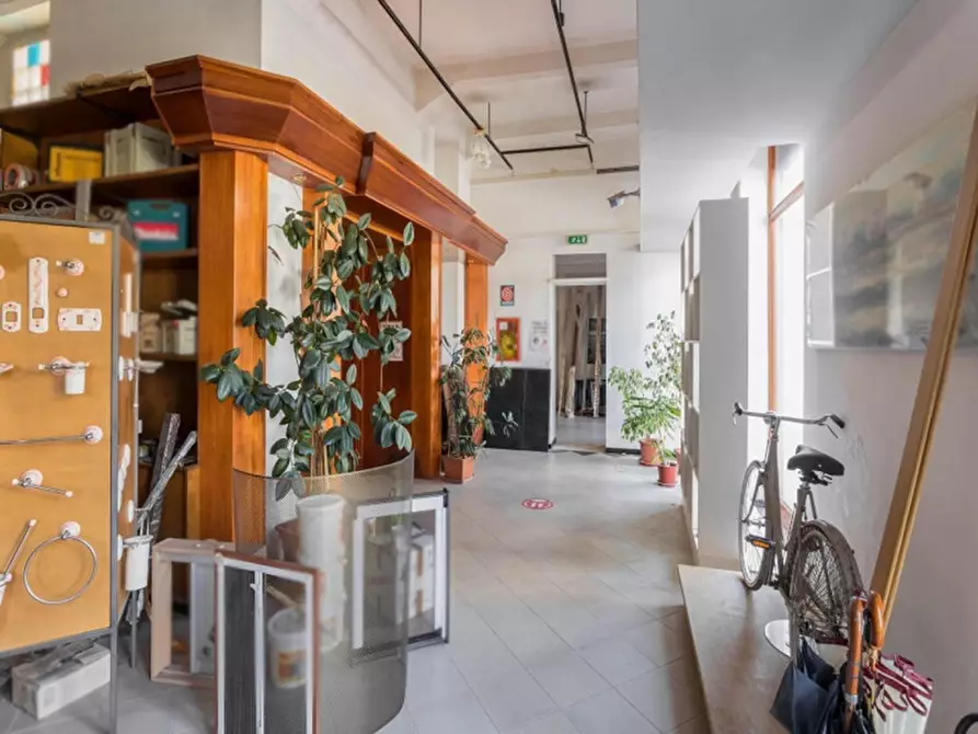 Immagine 7 di Negozio in vendita  in Via XX Settembre, N. 17 a Sora