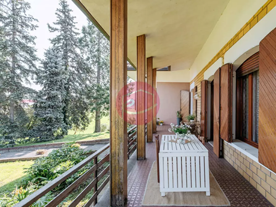 Immagine 13 di Villa in vendita  a Cesena