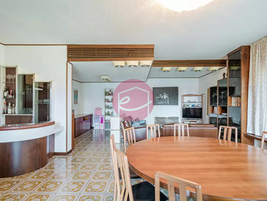 Immagine 27 di Villa in vendita  a Cesena