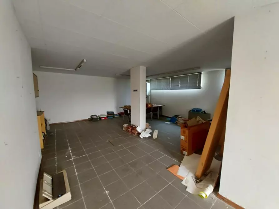 Immagine 9 di Cantina in vendita  in via Sella, N. 39 a Quaregna Cerreto