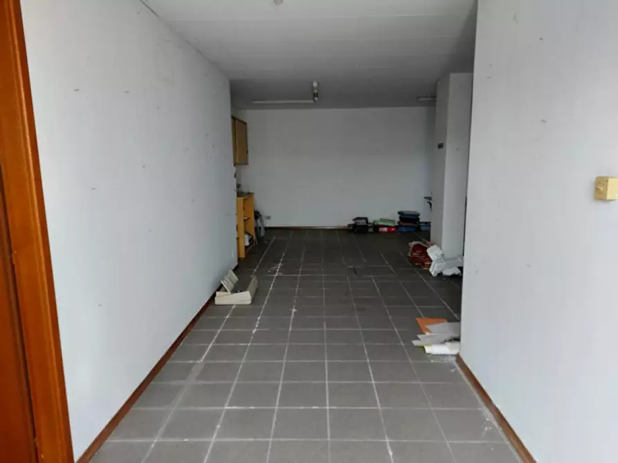 Immagine 11 di Cantina in vendita  in via Sella, N. 39 a Quaregna Cerreto