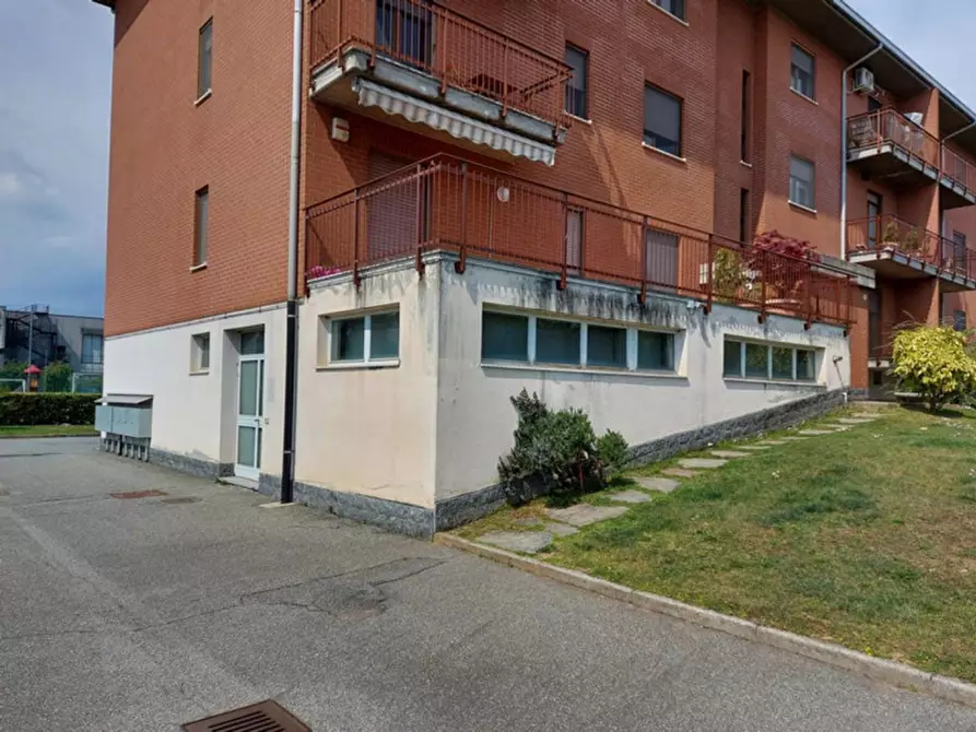 Immagine 25 di Cantina in vendita  in via Sella, N. 39 a Quaregna Cerreto