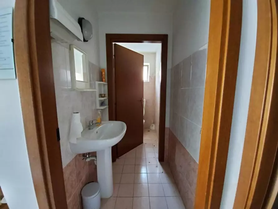 Immagine 13 di Ufficio in vendita  in via Sella, N. 35 a Quaregna Cerreto