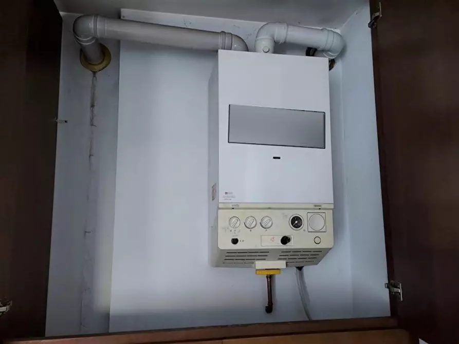 Immagine 14 di Ufficio in vendita  in via Sella, N. 35 a Quaregna Cerreto