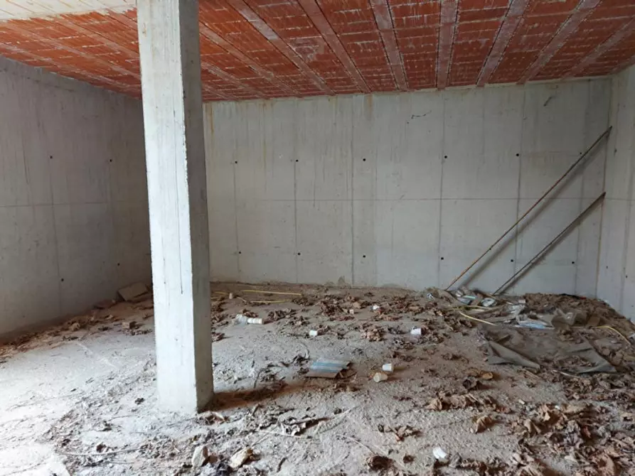 Immagine 11 di Palazzo in vendita  in via Ravizzone, N. snc a Vigliano Biellese