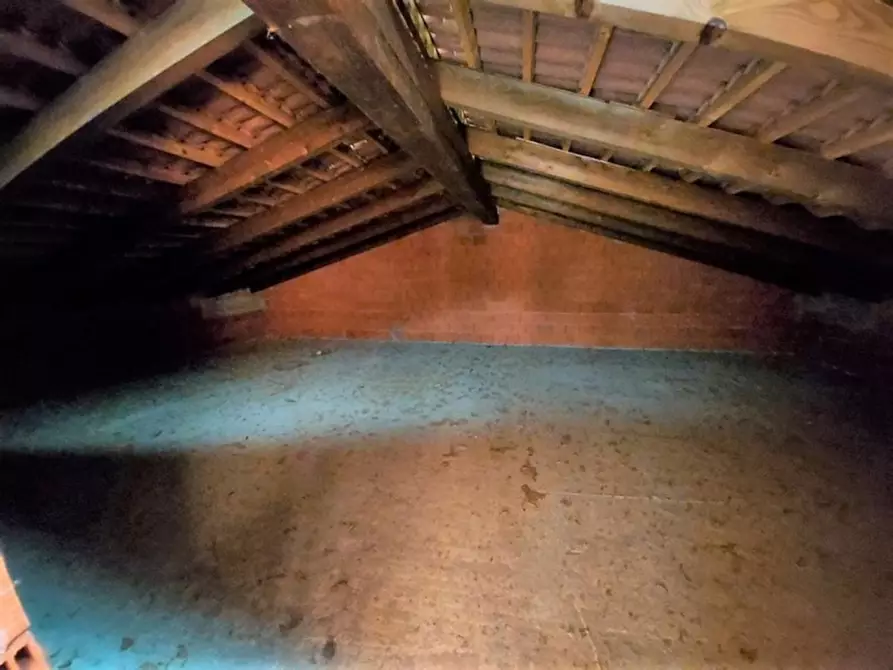 Immagine 21 di Palazzo in vendita  in via Ravizzone, N. snc a Vigliano Biellese